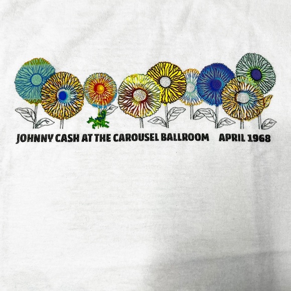 NWOT Johnny Cash Official Carousel Ballroom Floral Graphic T-Shirt Unisex M 2XL - Picture 3 of 6